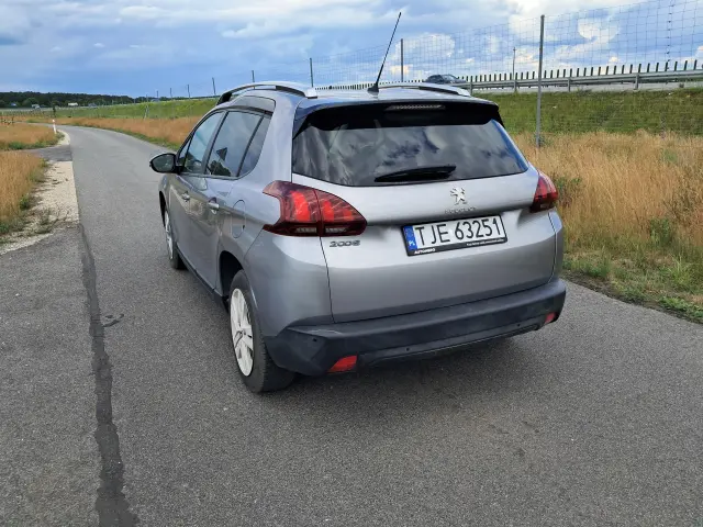 PEUGEOT 2008 Style