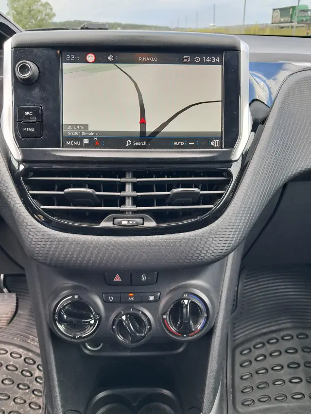 PEUGEOT 2008 Style