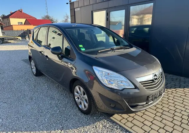 OPEL Meriva 1.4 T Essentia S&S