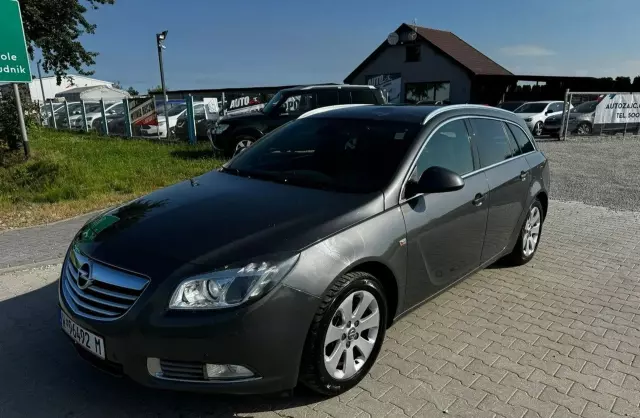 OPEL Insignia 