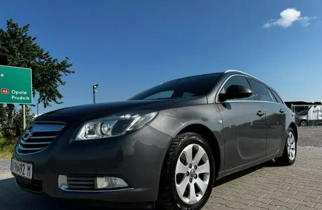 OPEL Insignia 