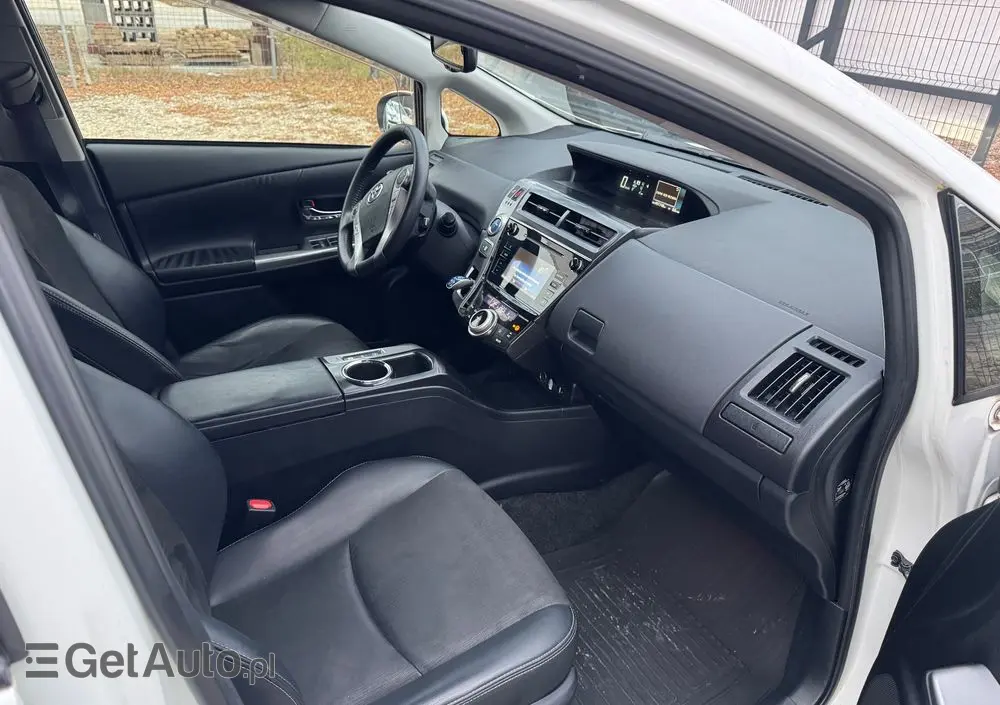 TOYOTA Prius+ (Hybrid) Comfort