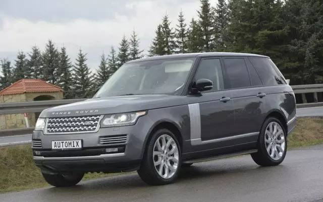 LAND ROVER Range Rover 4.4SD V8 LWB SV AB