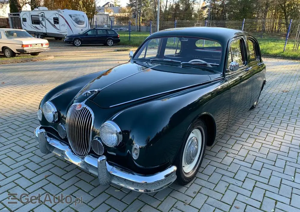 JAGUAR MK II 