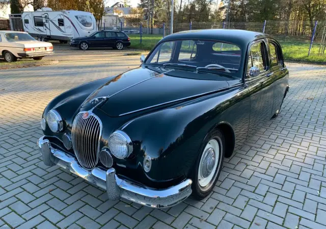 JAGUAR MK II 