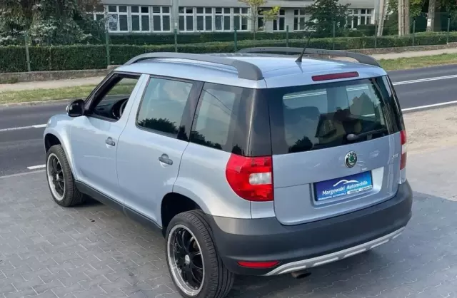 SKODA Yeti 