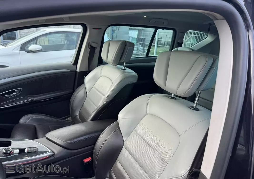 RENAULT Espace Initiale Paris Energy 160 EDC