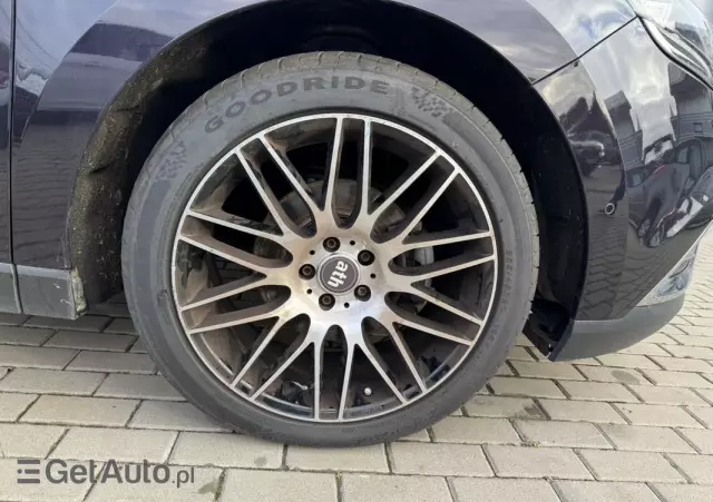 RENAULT Espace Initiale Paris Energy 160 EDC