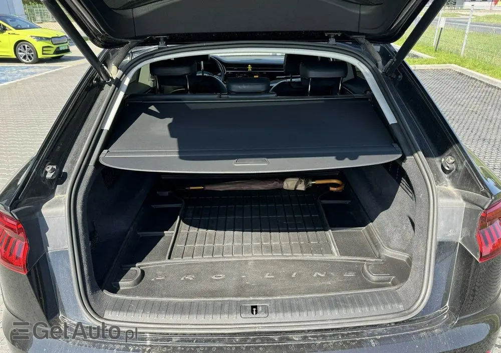 AUDI Q8 55 TFSI quattro tiptronic