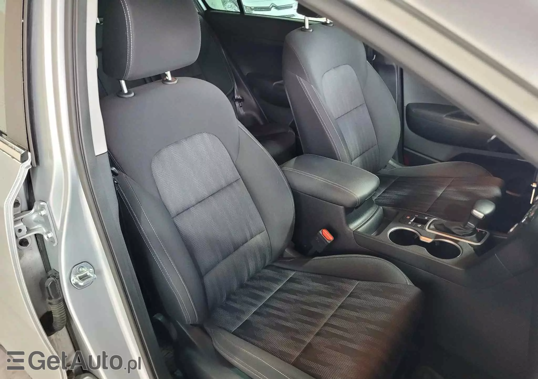 KIA Sportage 1.6 T-GDI L 2WD DCT