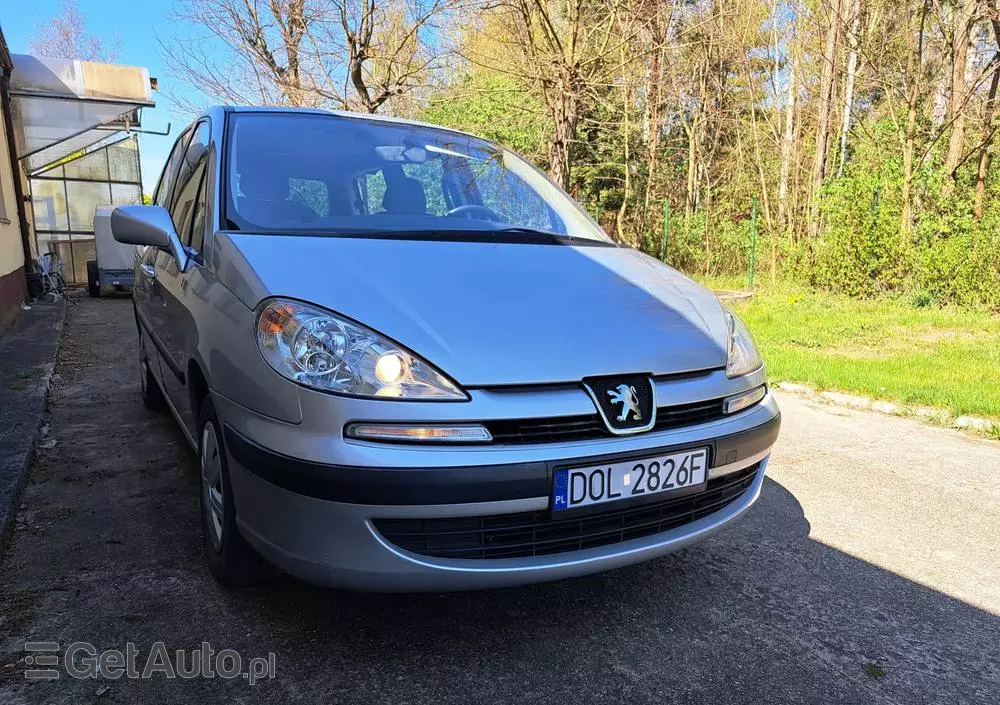 PEUGEOT 807 2.0 HDi Trendy