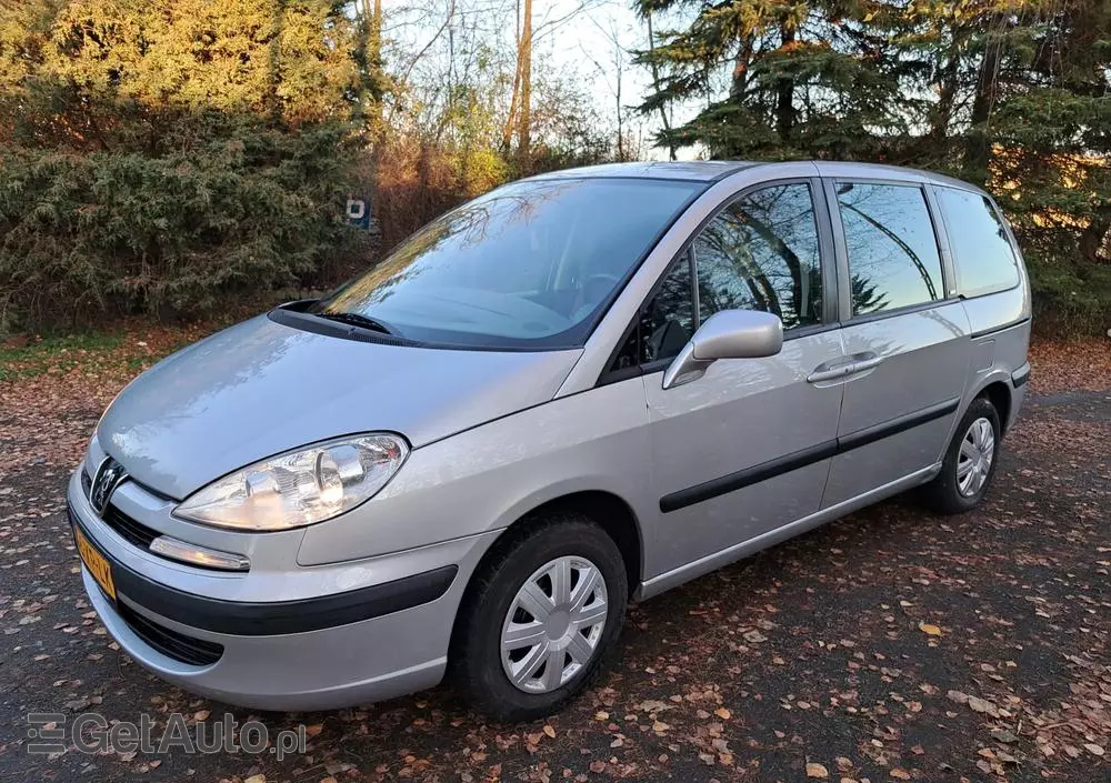 PEUGEOT 807 2.0 HDi Trendy