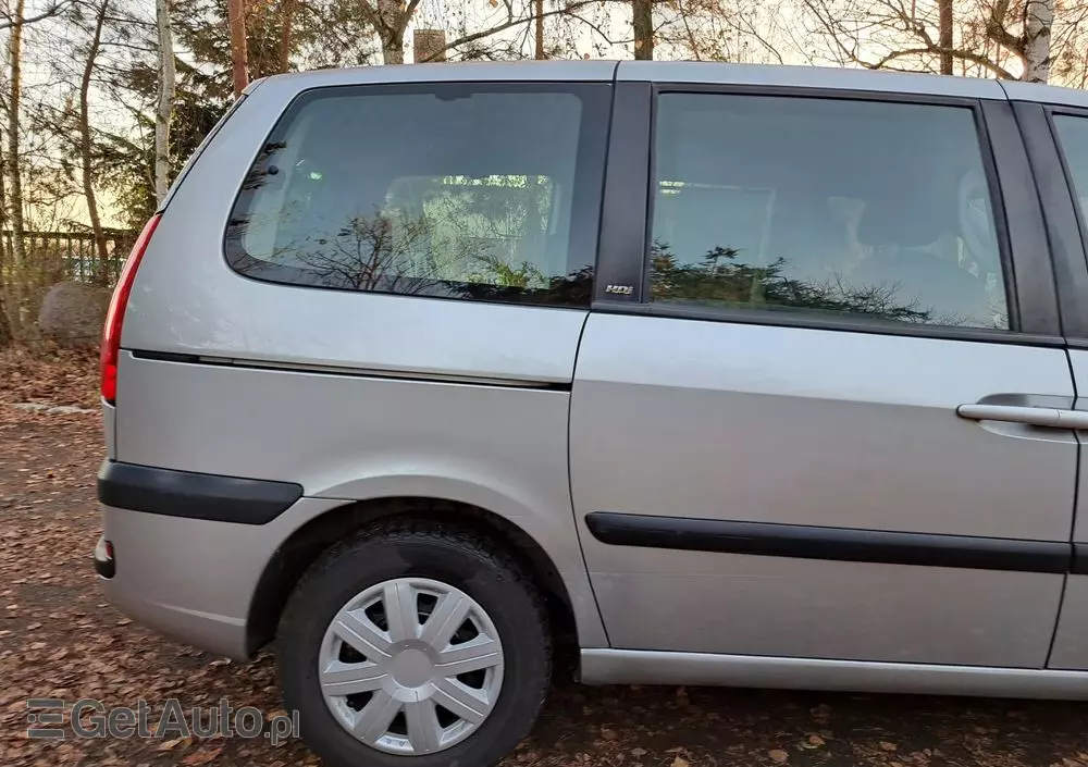 PEUGEOT 807 2.0 HDi Trendy