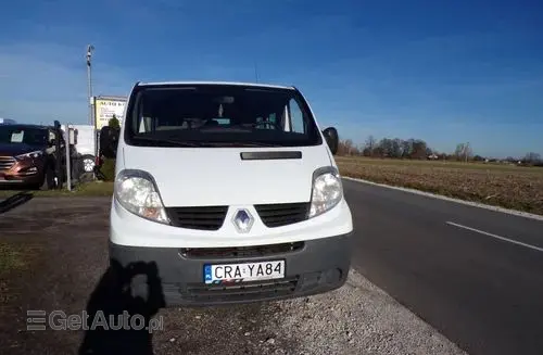 RENAULT Trafic 