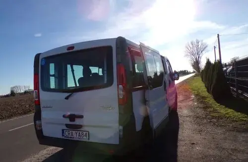 RENAULT Trafic 