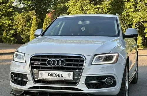 AUDI SQ5 