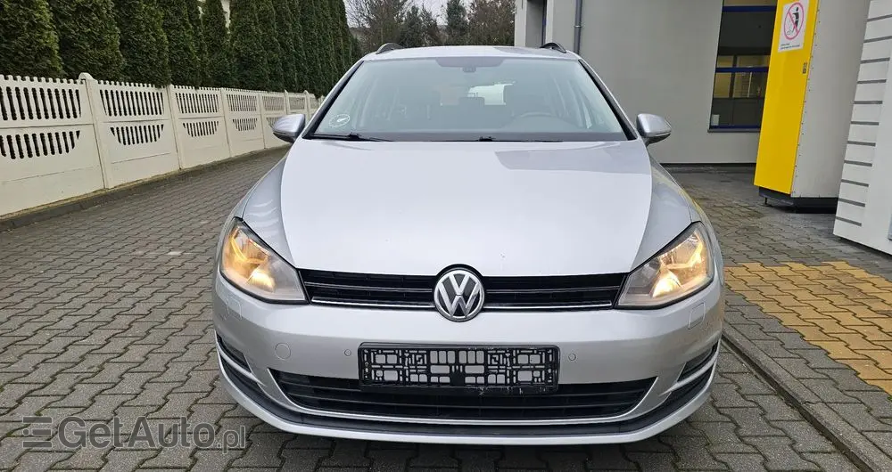 VOLKSWAGEN Golf 1.6 TDI BlueMotion Comfortline