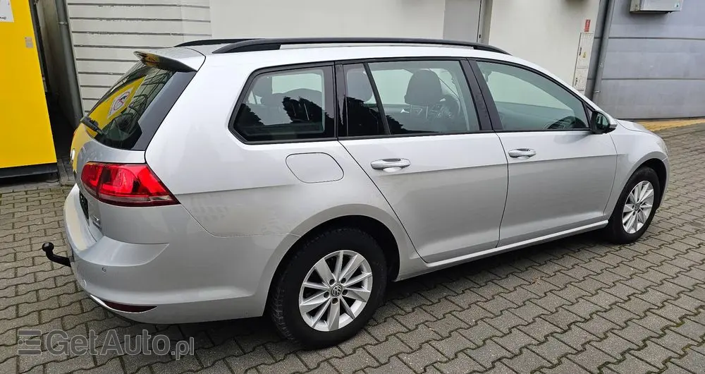 VOLKSWAGEN Golf 1.6 TDI BlueMotion Comfortline