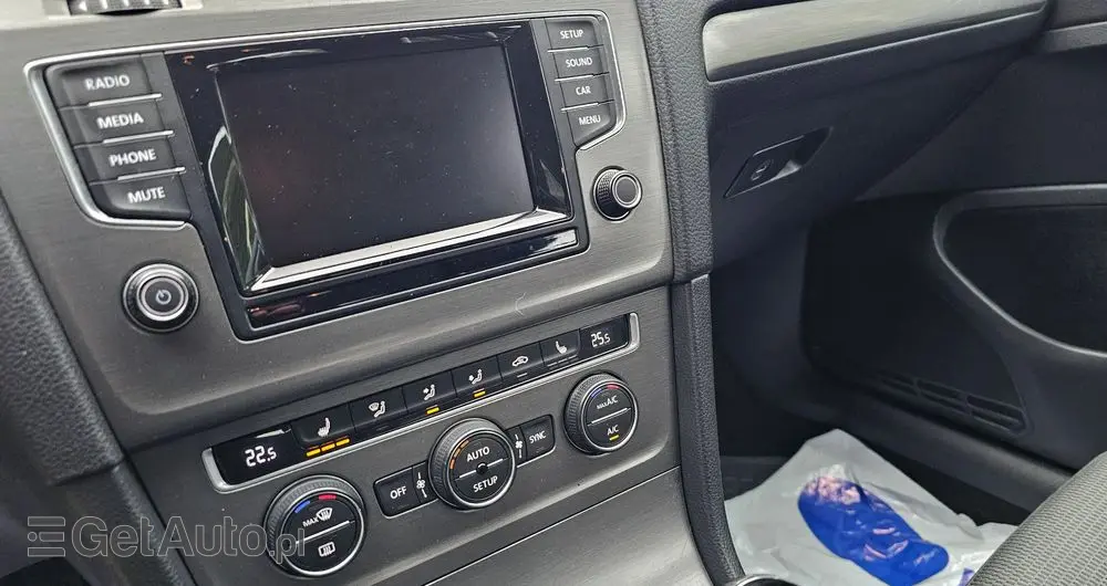 VOLKSWAGEN Golf 1.6 TDI BlueMotion Comfortline