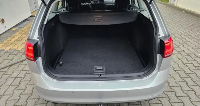 VOLKSWAGEN Golf 1.6 TDI BlueMotion Comfortline