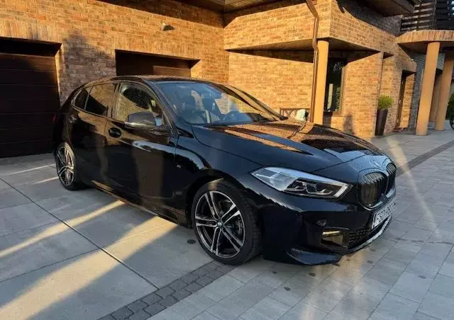 BMW Seria 1 118d M Sport sport