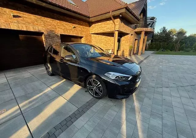 BMW Seria 1 118d M Sport sport