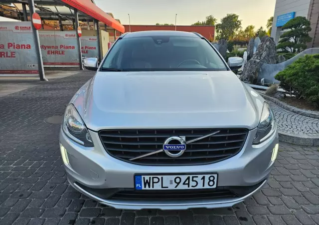 VOLVO XC 60 D3 Drive-E Ocean Race