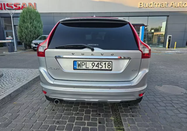 VOLVO XC 60 D3 Drive-E Ocean Race