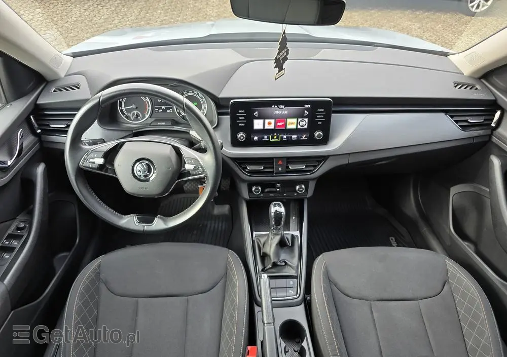 SKODA Kamiq 1.0 TSI Ambition DSG