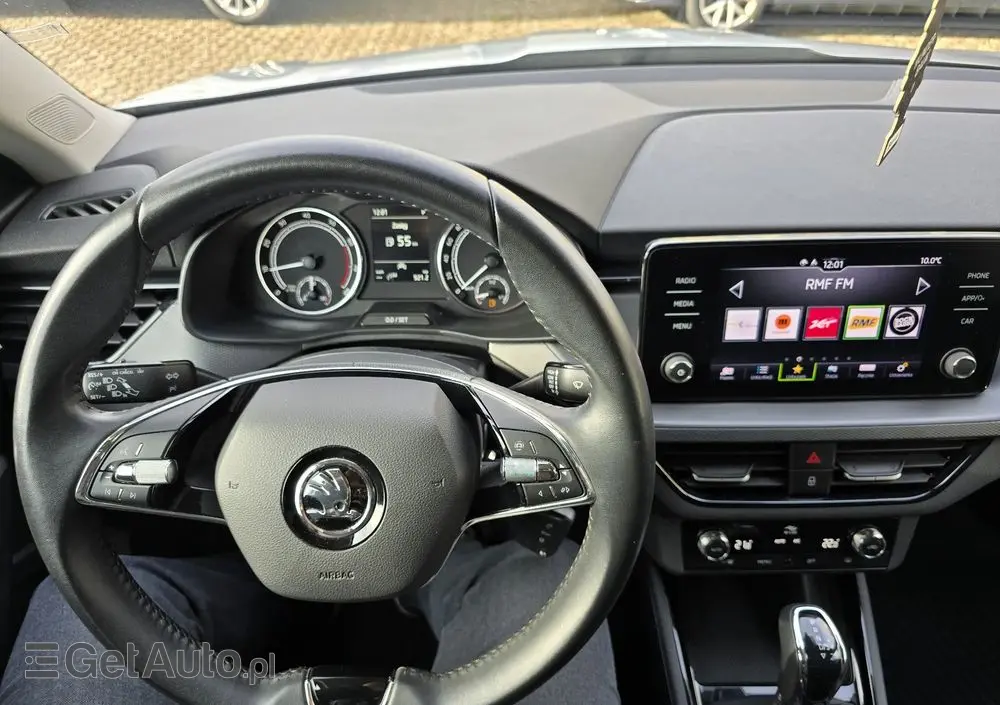 SKODA Kamiq 1.0 TSI Ambition DSG