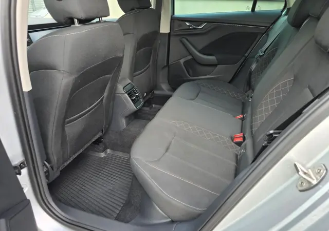 SKODA Kamiq 1.0 TSI Ambition DSG