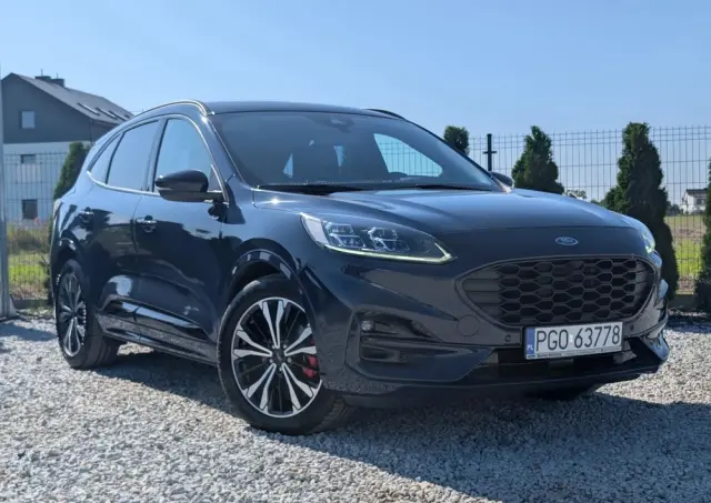FORD Kuga 2.5 Duratec FHEV ST-LINE