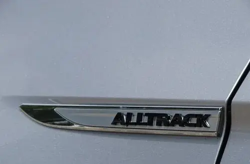 VOLKSWAGEN Passat Alltrack 