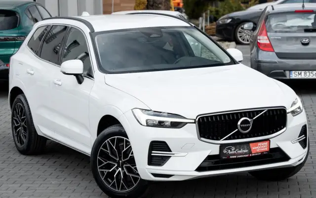 VOLVO XC 60 B4 D Geartronic Momentum Pro