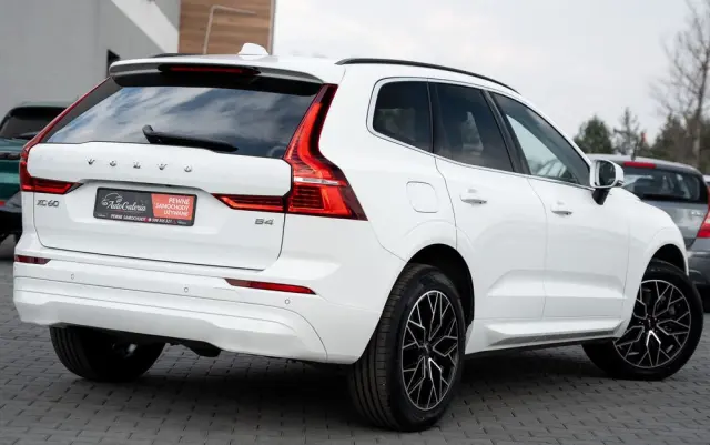 VOLVO XC 60 B4 D Geartronic Momentum Pro