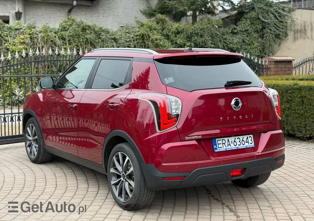 SSANGYONG/KGM Tivoli 1.5 T-GDI 2WD Automatik Sapphire