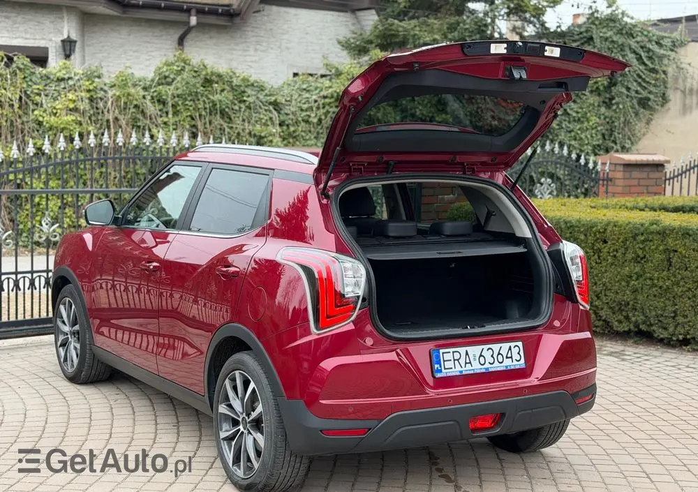 SSANGYONG/KGM Tivoli 1.5 T-GDI 2WD Automatik Sapphire