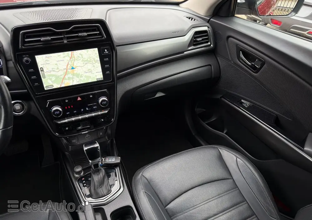 SSANGYONG/KGM Tivoli 1.5 T-GDI 2WD Automatik Sapphire
