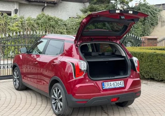 SSANGYONG/KGM Tivoli 1.5 T-GDI 2WD Automatik Sapphire