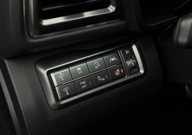 SSANGYONG/KGM Tivoli 1.5 T-GDI 2WD Automatik Sapphire