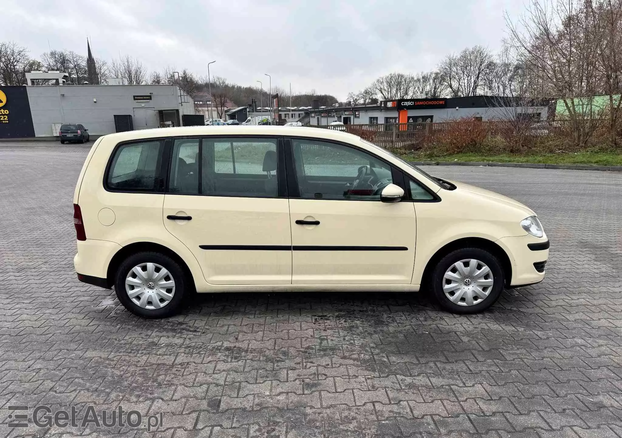VOLKSWAGEN Touran 1.9 TDI Conceptline