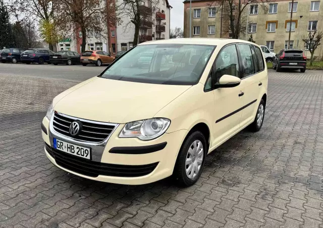 VOLKSWAGEN Touran 1.9 TDI Conceptline
