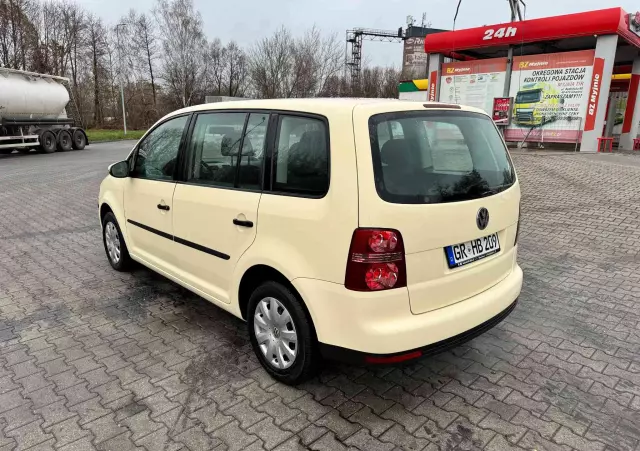 VOLKSWAGEN Touran 1.9 TDI Conceptline