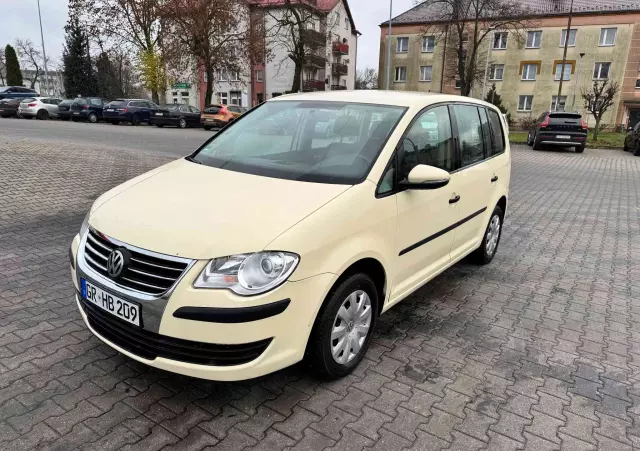 VOLKSWAGEN Touran 1.9 TDI Conceptline