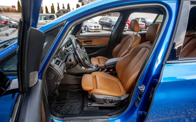 BMW Seria 2 220d GT xDrive M Sport