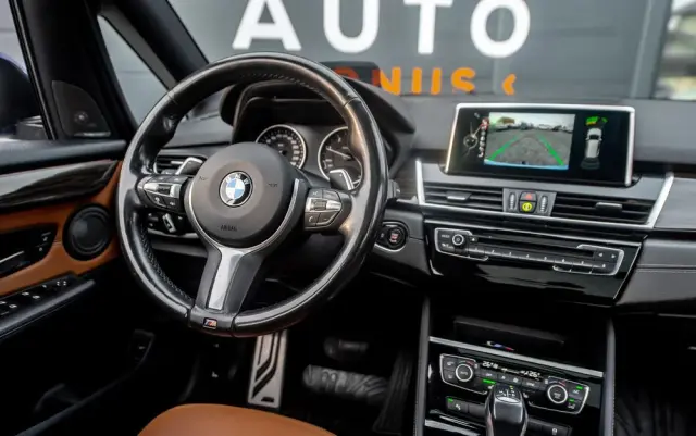 BMW Seria 2 220d GT xDrive M Sport