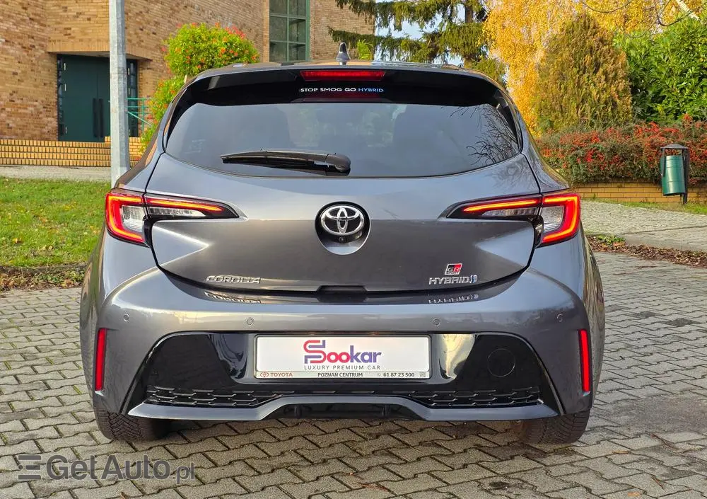 TOYOTA Corolla 1.8 Hybrid GR Sport