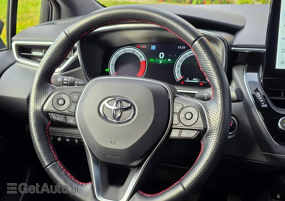 TOYOTA Corolla 1.8 Hybrid GR Sport