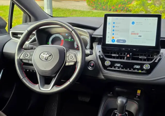 TOYOTA Corolla 1.8 Hybrid GR Sport