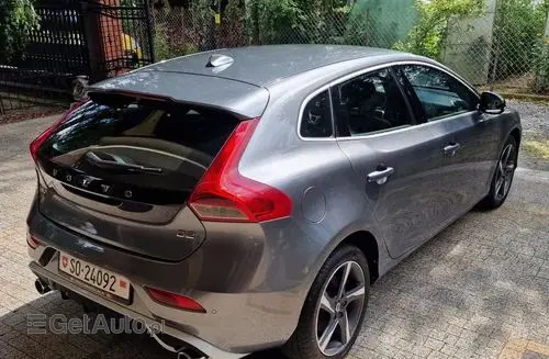 VOLVO V40 Kinetic Getr